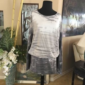 Tie die tunic